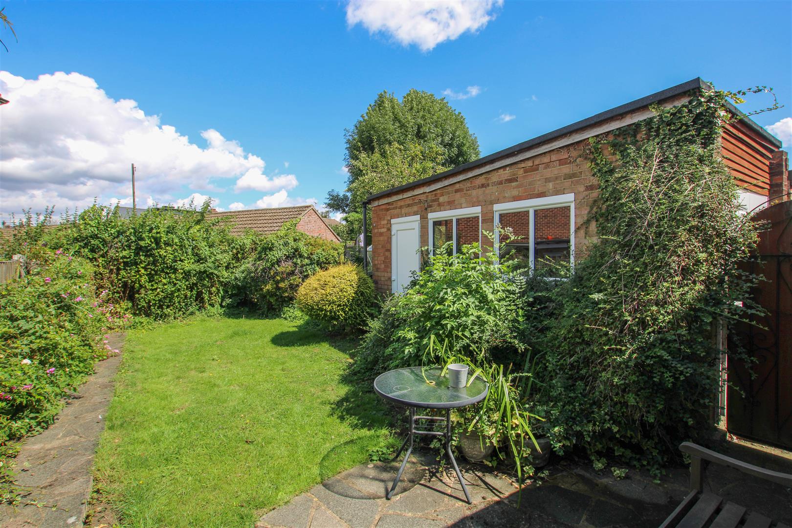 Chelmer Drive, Hutton, Brentwood Keith Ashton